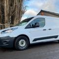 FORD TRANSIT CONNECT 240