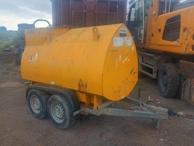 Western 2000 Litre Fuel Bowser
