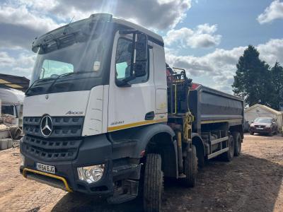 MERCEDES 3240 GRAB TIPPER