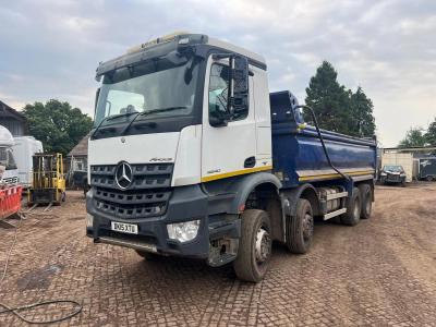 MERCEDES 3240 TIPPER