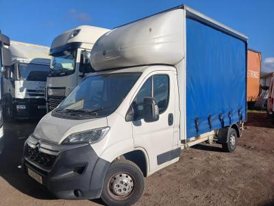 CITROEN CURTAINSIDE VAN