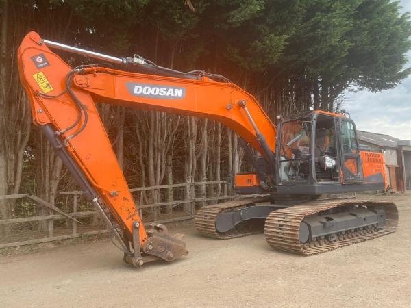 DOOSAN DX225 LC