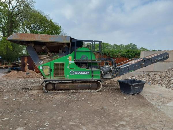 TEREX BISON CRUSHER