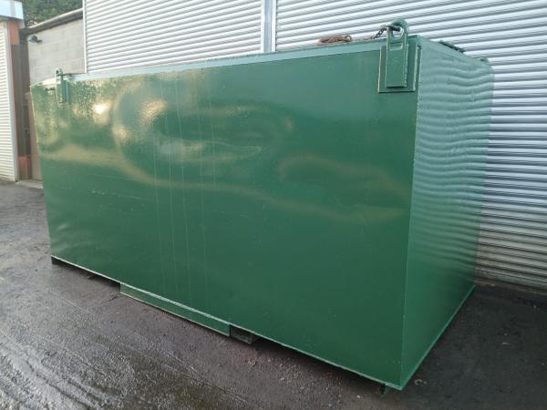 10000 LITRE FULLY BUNDED FUEL BOWSER