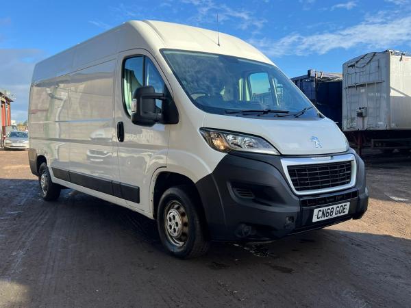 PEUGEOT BOXER